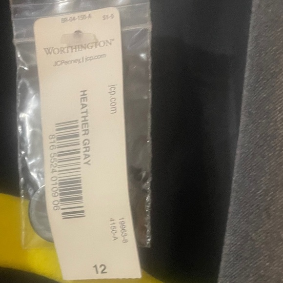 Worthington Charcoal (Size 12) Modern Fit Office
Blazer & Skirt 2-piece Set - Picture 14 of 15